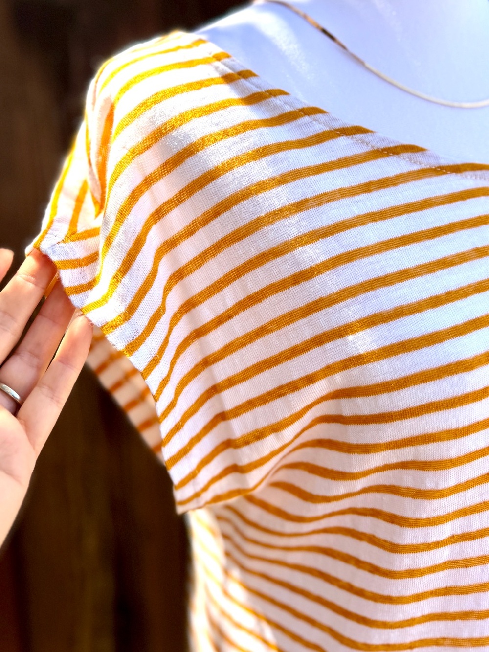 Christian Siriano New York Mustard Stripe 100% Linen Knit Tee S